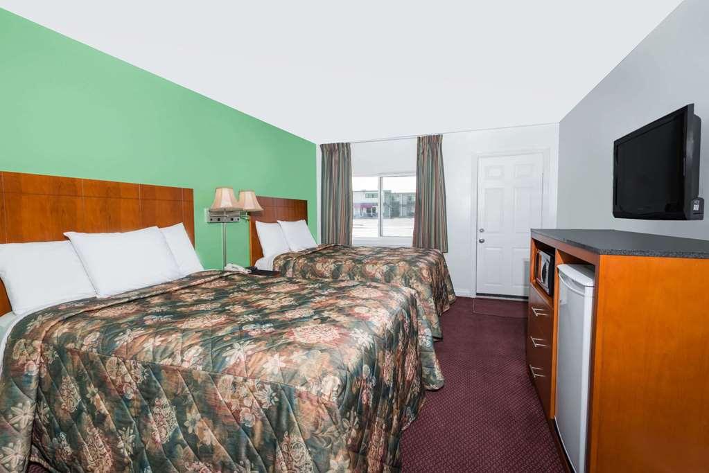 Knights Inn Arnprior Quarto foto