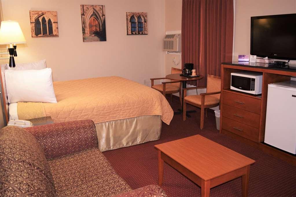 Knights Inn Arnprior Quarto foto