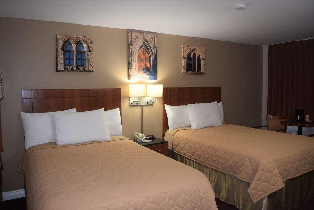 Knights Inn Arnprior Quarto foto